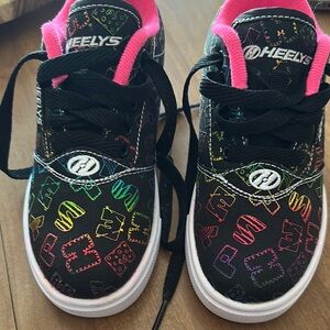 Heelys Kids' Black Multi-Color Skate Shoes
